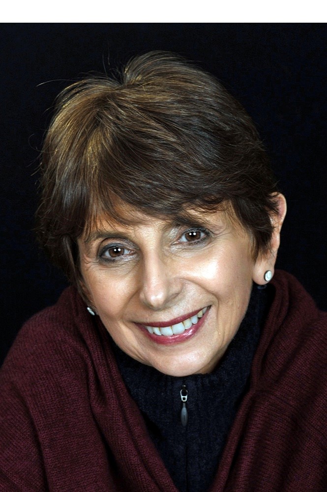 Claire Cavallaro.jpg